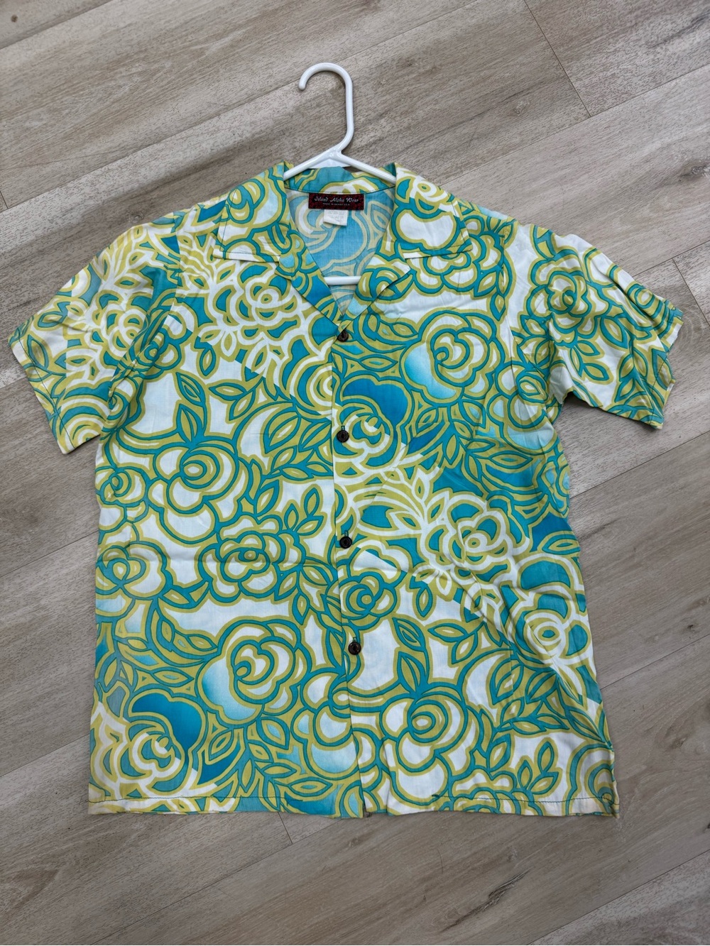 Aloha shirt boys 13-14